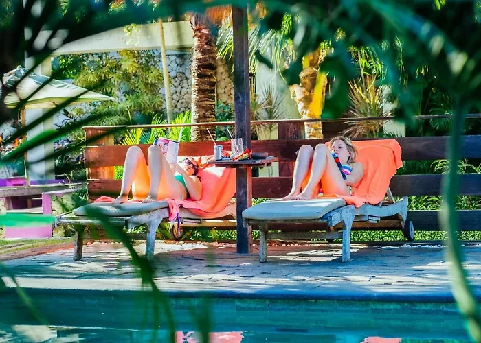 Hotel Rapture Surfcamps Padang-padang