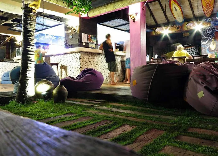 Rapture Surfcamps Padang-padang *