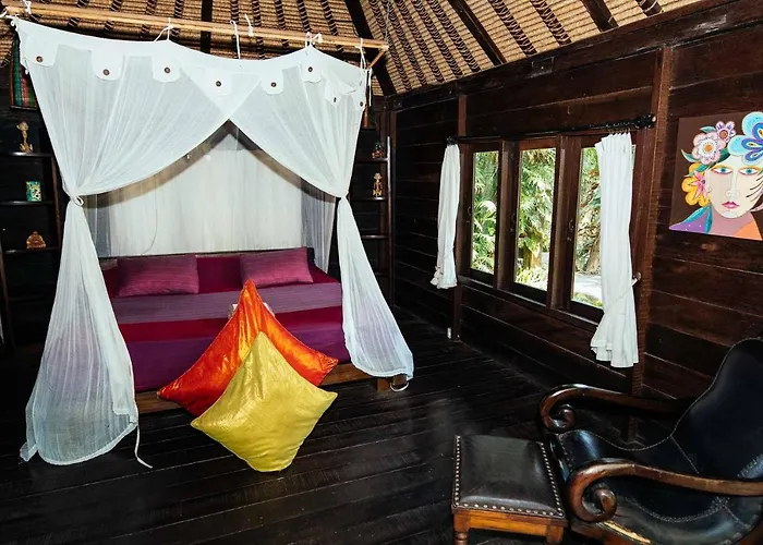 Rapture Surfcamps Padang-padang Hotel *