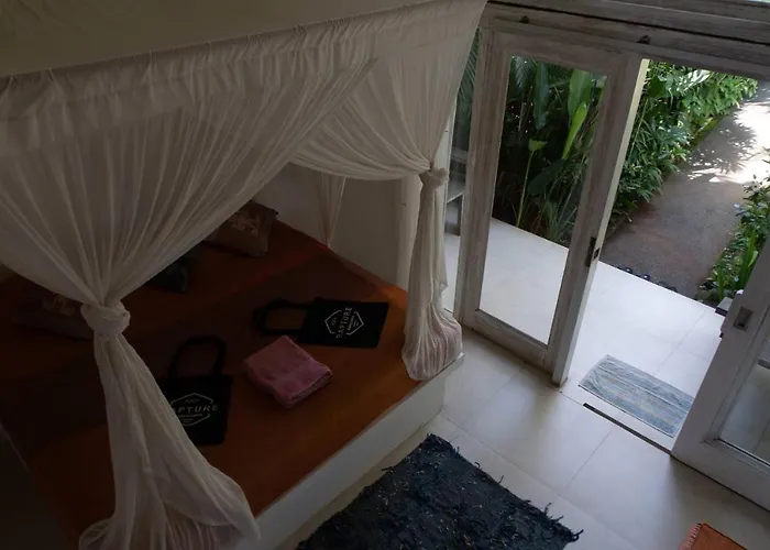 Rapture Surfcamps Padang-padang Uluwatu