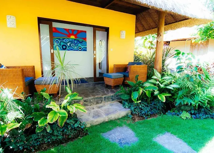 Rapture Surfcamps Padang-padang Hotel