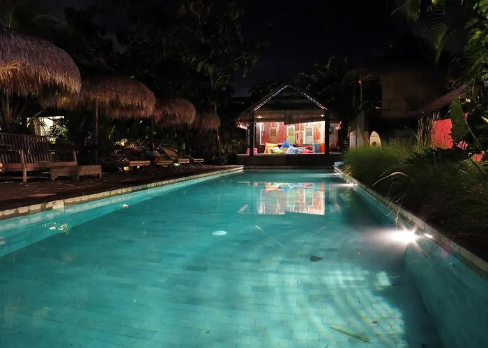 Rapture Surfcamps Padang-padang * Uluwatu